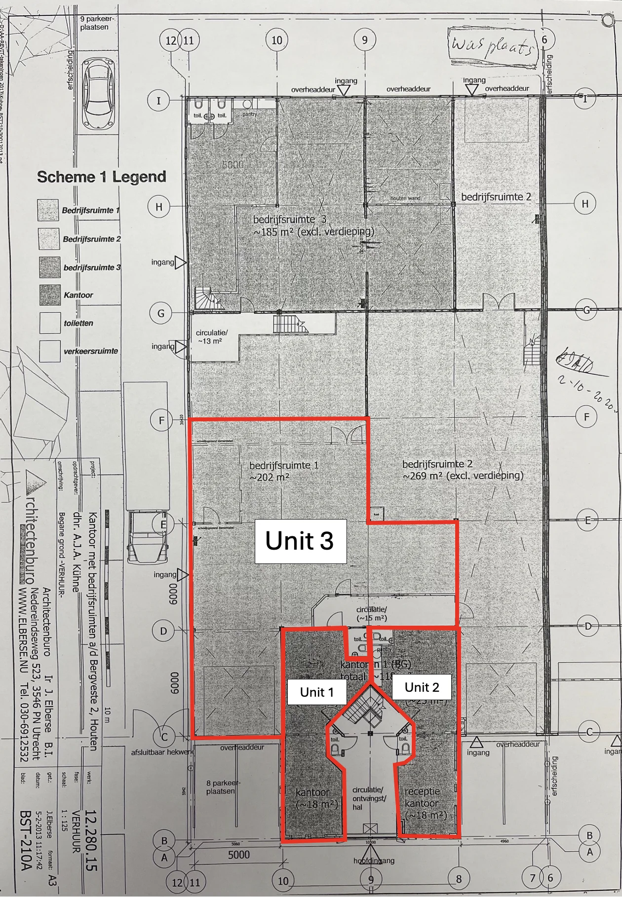 Plattegrond met ingetekende units 1, 2 en 3 van bedrijfsgebouw 'Bergveste', inclusief kantoorruimtes, bedrijfsruimtes en parkeerplaatsen.